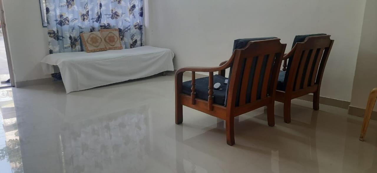 Swanky Sojourns Homestay 2Bhk Kolhapur Exterior photo